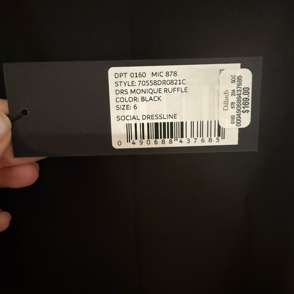 NWT! Gianni Bini Black Monique Ruffle Dress - Picture 5 of 5